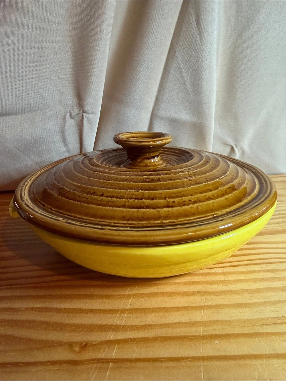 Vintage USA Pottery Yellow Casserole Dish Bowl & Brown Drip Lid 72-E